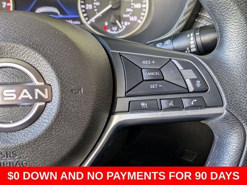Used 2025 Nissan Sentra SV FWD image 21