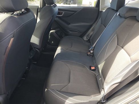 Used 2021 Subaru Forester image 10