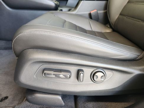 Used 2025 Honda CR-V EX-L image 23