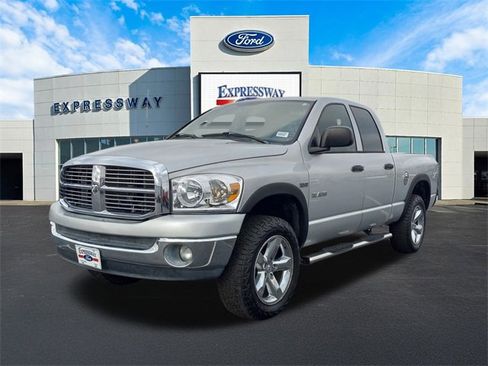 Used 2008 Dodge Ram 1500 Truck SLT w/ Trailer Tow Group image 2