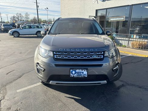 Used 2016 Land Rover Discovery Sport HSE image 2