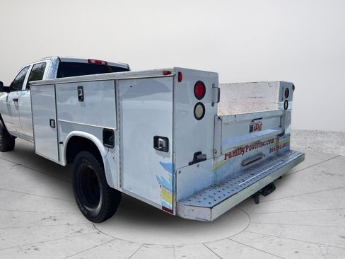 Used 2016 RAM 3500 Tradesman w/ Ambulance Prep Group RWD image 11