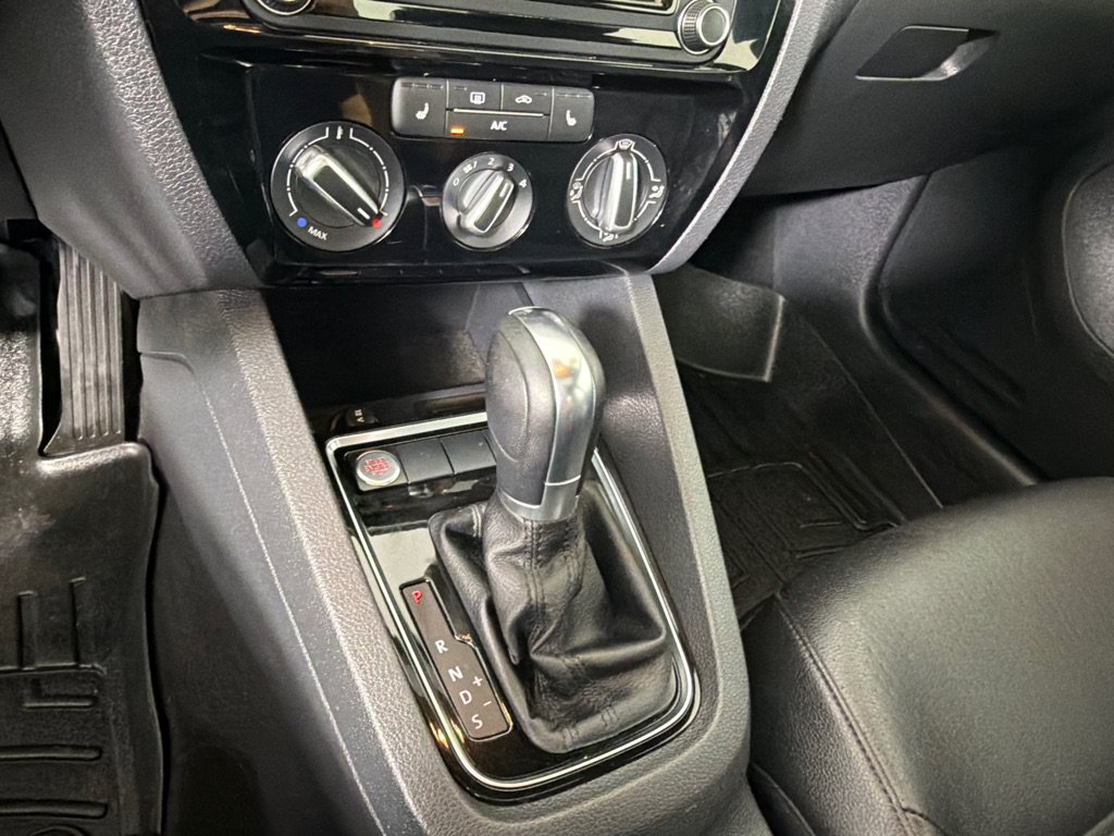 Used 2018 Volkswagen Jetta Sport FWD image 16