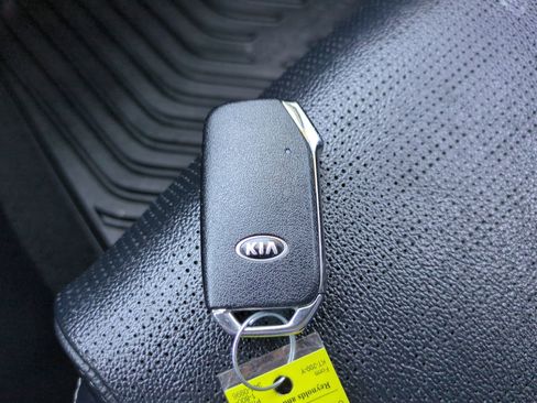 Used 2019 Kia Forte EX FWD image 27