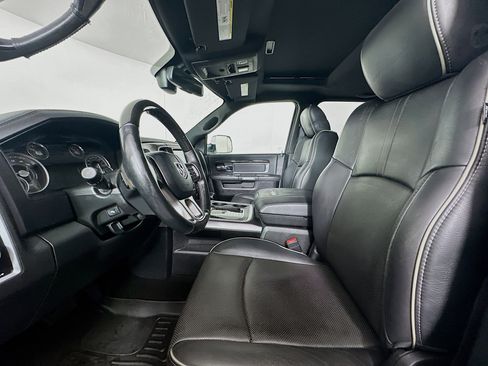 Used 2015 RAM 1500 Limited image 13