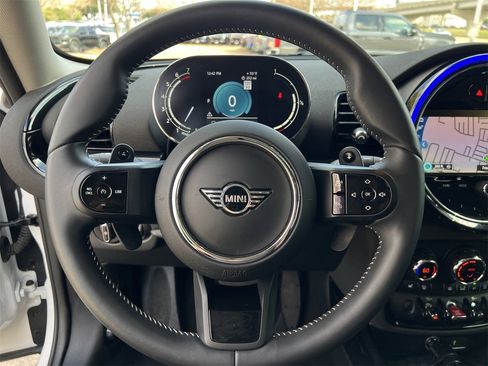 Used 2024 MINI Cooper Clubman S image 11