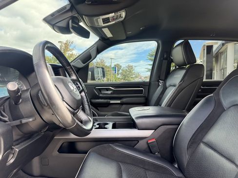 Used 2022 RAM 1500 Laramie w/ Sport Appearance Package image 15