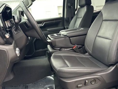 Used 2025 GMC Sierra 1500 SLT image 35
