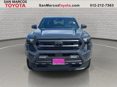 Used 2025 Toyota Tacoma SR5 image 2