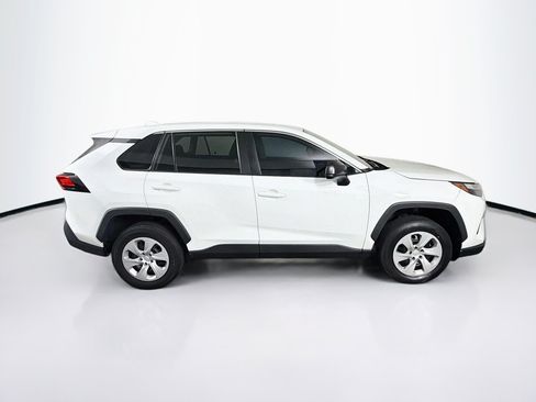 Used 2023 Toyota RAV4 LE FWD image 10