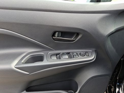 Certified 2025 Nissan Versa S w/ Trunk Package FWD image 12