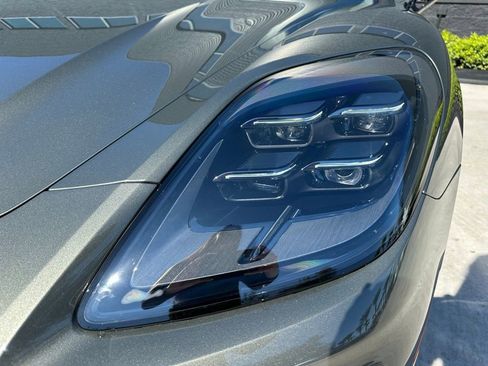 Used 2026 Porsche Panamera 4 image 13