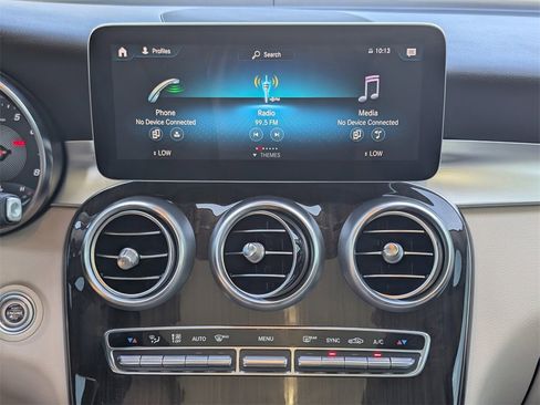 Used 2022 Mercedes-Benz GLC 300 GLC 300 w/ Premium Package Lite image 12