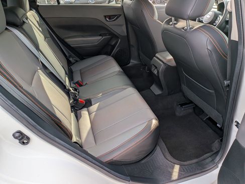 Used 2025 Subaru Crosstrek 2.5i Limited w/ Crosstrek Mirror Package image 33