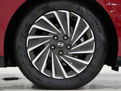 Used 2025 Hyundai Sonata SEL image 9