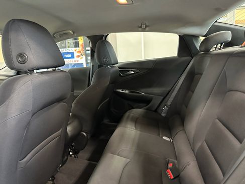 Used 2019 Chevrolet Malibu LS image 8