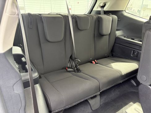 Certified 2025 Subaru Ascent Premium AWD/4WD image 32