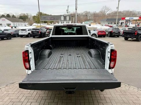 Used 2024 GMC Sierra 2500 Pro image 8