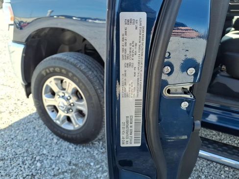 Used 2024 RAM 2500 Big Horn w/ Bed Utility Group image 16