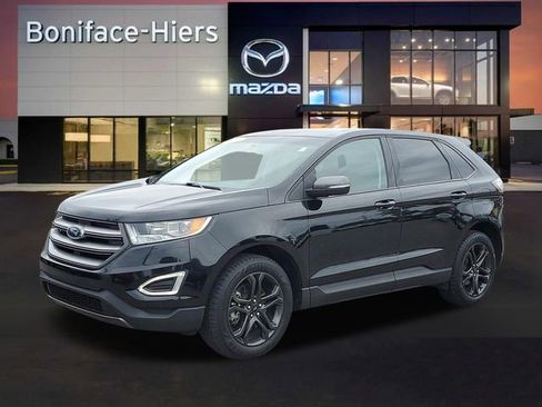 Used 2018 Ford Edge SEL w/ Equipment Group 201A image 2