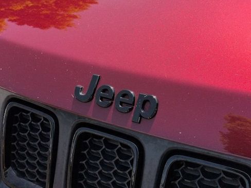 Used 2021 Jeep Compass Latitude w/ Sun and Sound Group AWD/4WD image 33