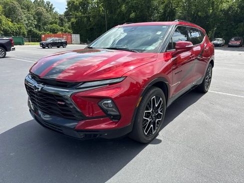 Used 2023 Chevrolet Blazer RS w/ Driver Confidence II Package FWD image 1