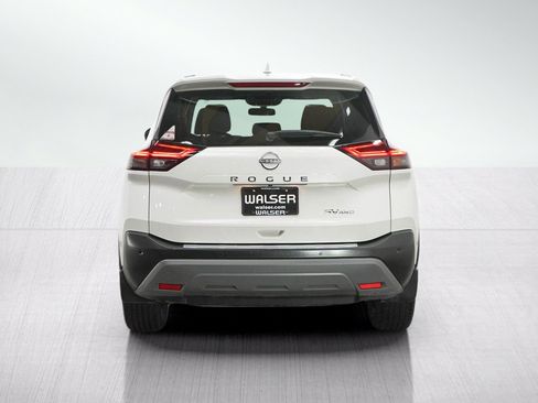 Used 2023 Nissan Rogue SV AWD/4WD image 5