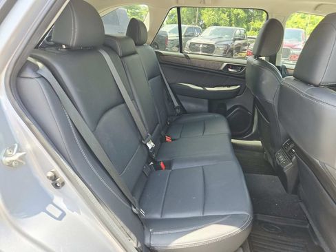 Used 2019 Subaru Outback 2.5i Limited w/ Popular Package #2 AWD/4WD image 16