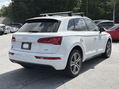 Used 2019 Audi Q5 2.0T Premium Plus w/ Premium Plus Package AWD/4WD image 5