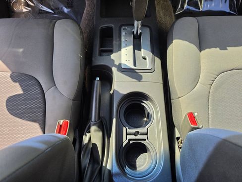 Used 2015 Nissan Xterra X RWD image 39