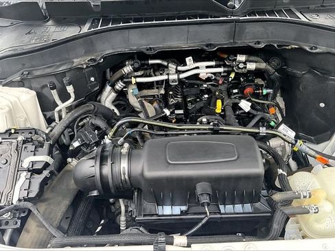 Used 2021 Ford Explorer XLT w/ Equipment Group 202A AWD/4WD image 34