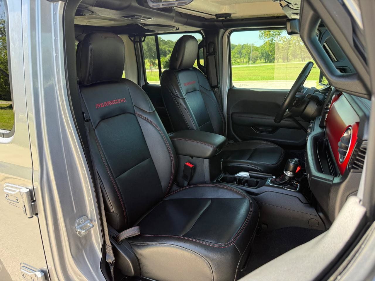 Used 2021 Jeep Wrangler Unlimited Rubicon AWD/4WD image 16