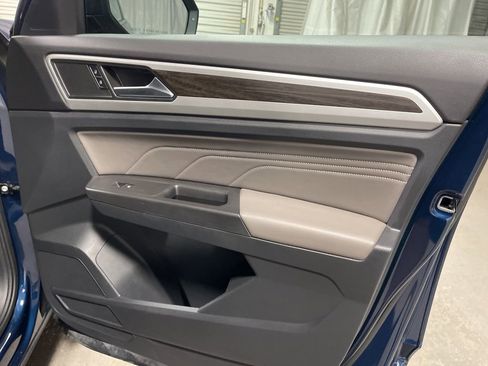 Used 2022 Volkswagen Atlas SE image 10