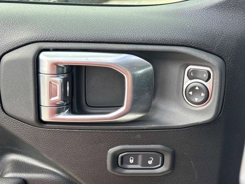 New 2026 Jeep Gladiator Mojave image 19