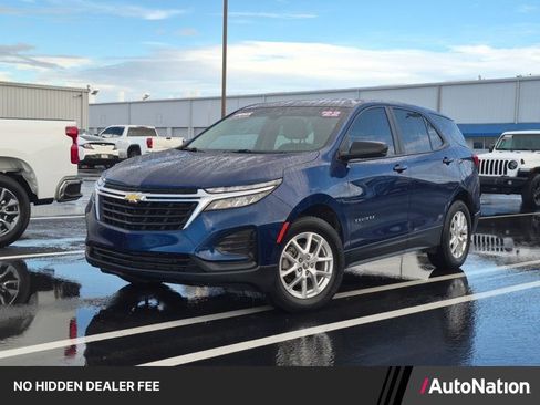 Used 2022 Chevrolet Equinox LS FWD image 1