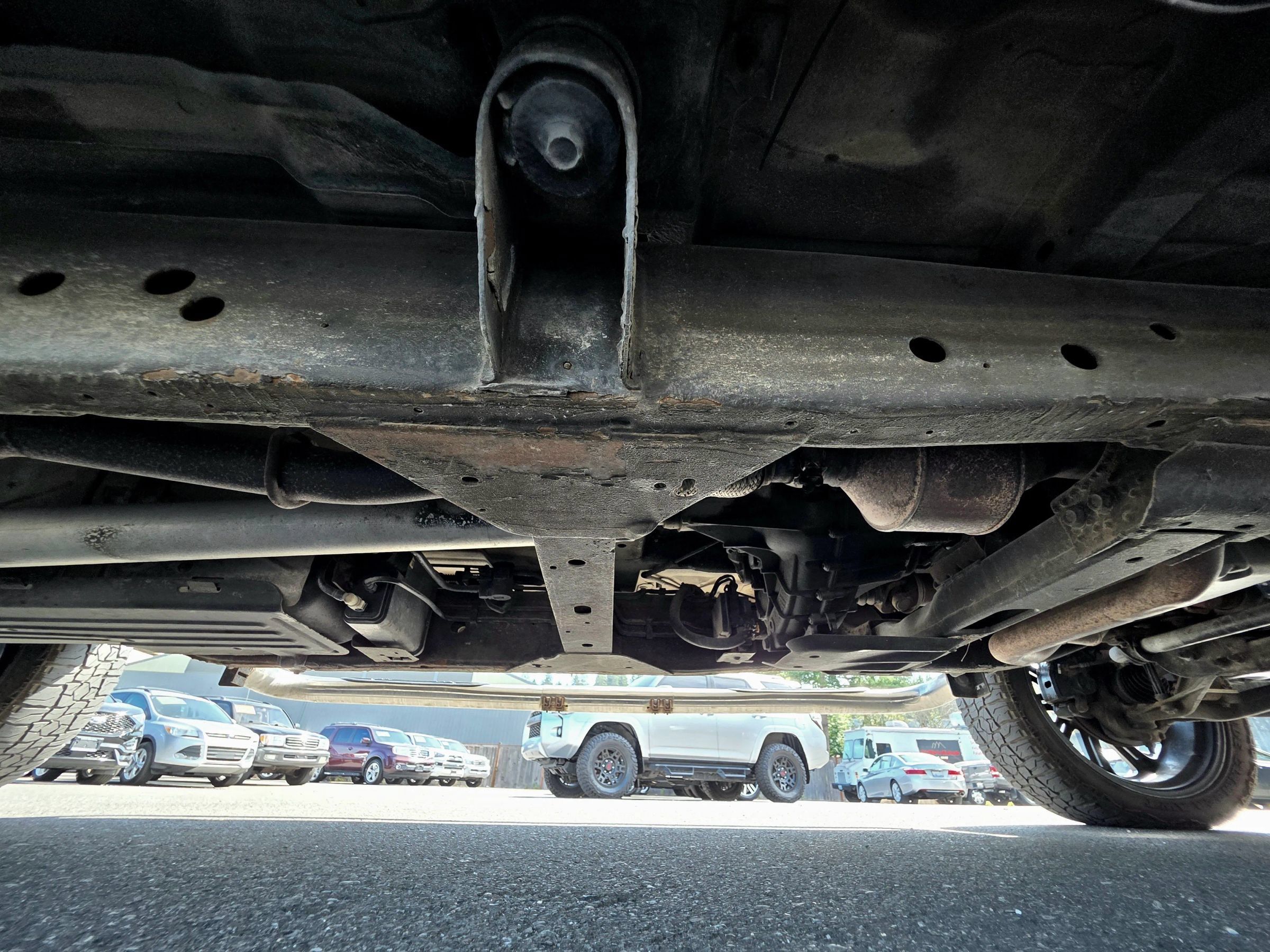 Used 2011 Chevrolet Silverado 1500 LT AWD/4WD image 48