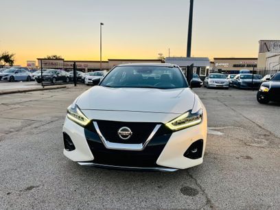 Used 2019 Nissan Maxima SR w/ Premium Package