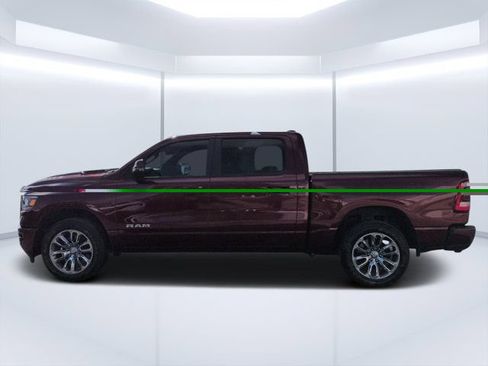 Used 2024 RAM 1500 Laramie AWD/4WD image 6