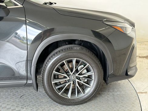 Used 2024 Lexus NX 350h AWD w/ Vision Package image 12