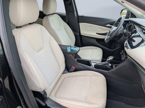 Used 2021 Buick Encore GX Select image 21