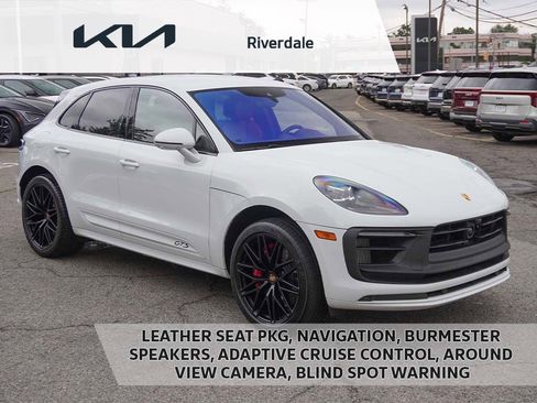Used 2024 Porsche Macan GTS image 1
