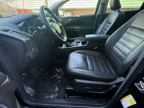 Used 2018 Ford Escape Titanium image 21