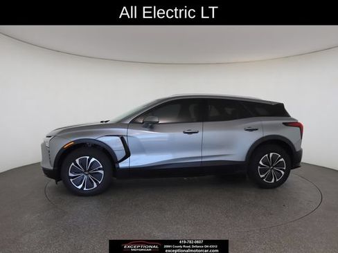 Used 2024 Chevrolet Blazer EV LT AWD/4WD image 6