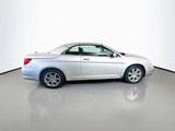 Used 2010 Chrysler Sebring Limited image 5