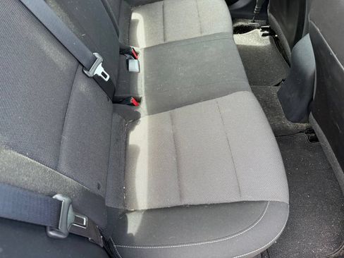 Used 2022 Kia Forte LXS w/ LXS Technology Package FWD image 18