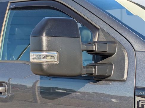 Used 2019 Ford F350 Lariat image 11