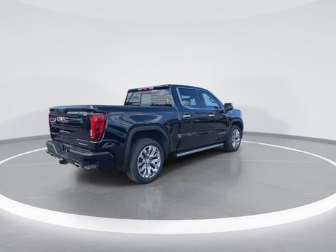 Used 2025 GMC Sierra 1500 Denali image 8