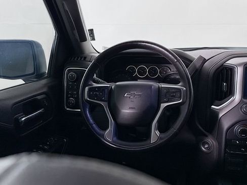 Used 2019 Chevrolet Silverado 1500 LT Trail Boss image 11
