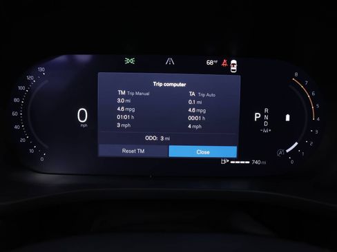 New 2026 Volvo XC60 B5 Plus w/ Protection Package Premier image 17