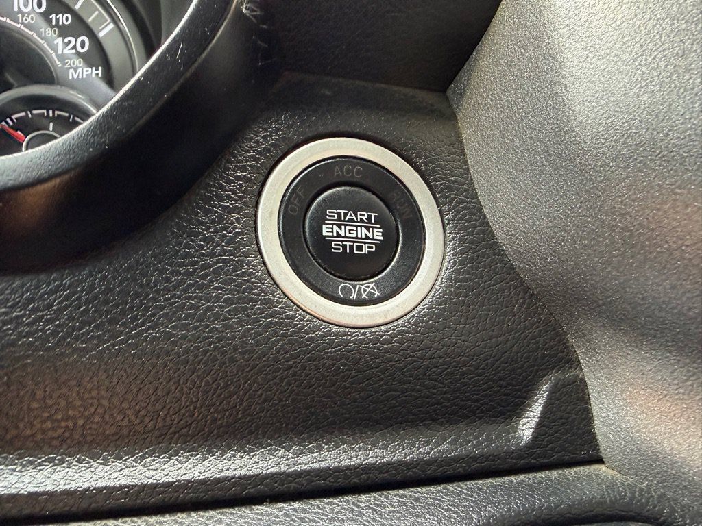 Used 2022 RAM 3500 Tradesman AWD/4WD image 33